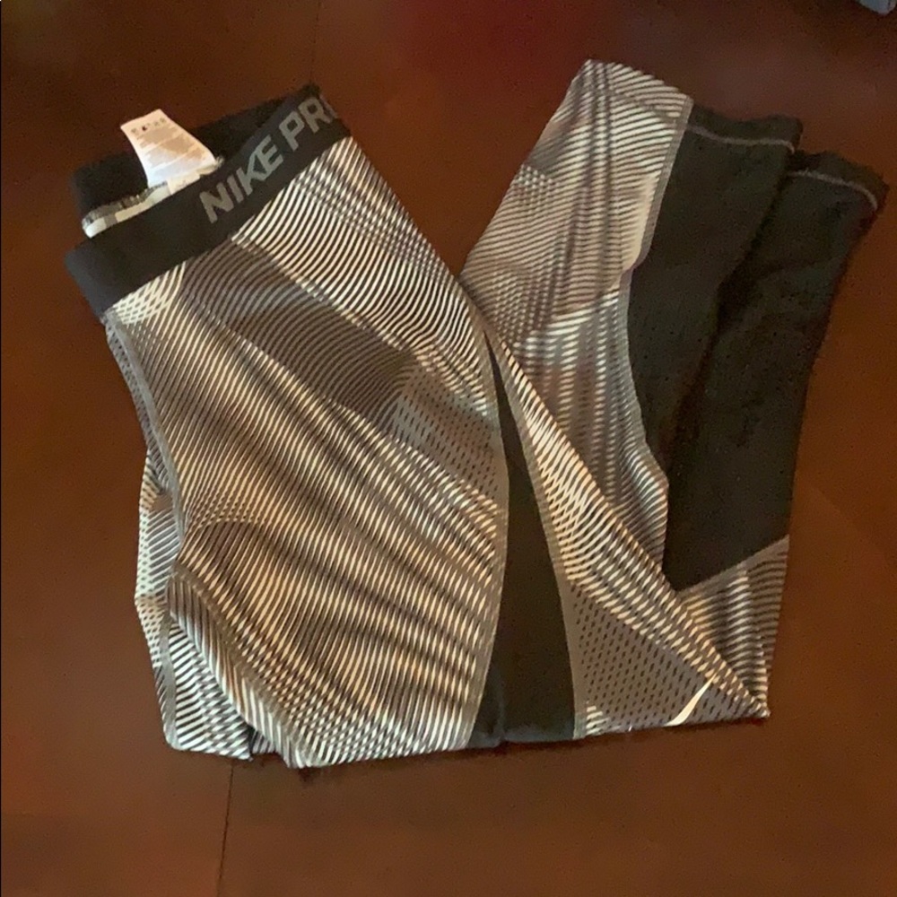 Nike leggings